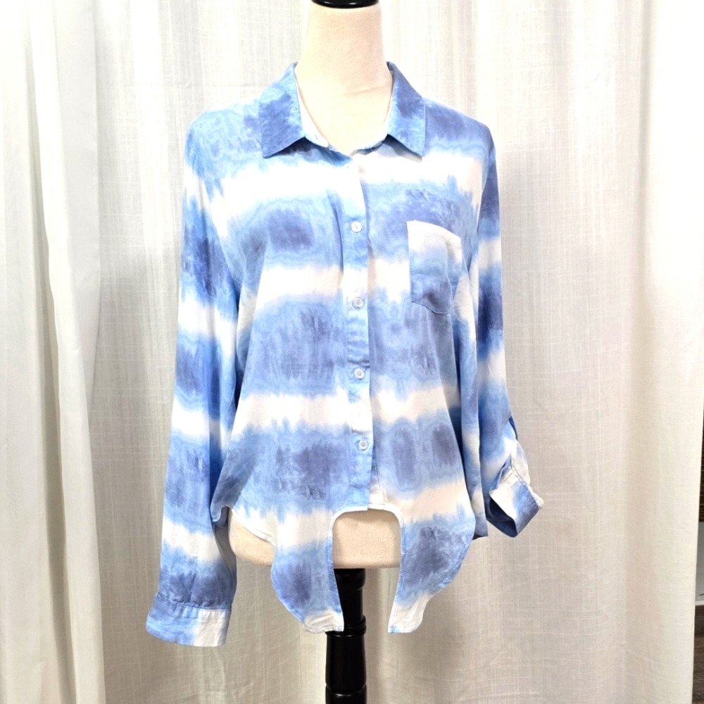 2/$30 Riley & James Long Sleeve Tie Dye Blue & White Button Down XL Tie Front‎